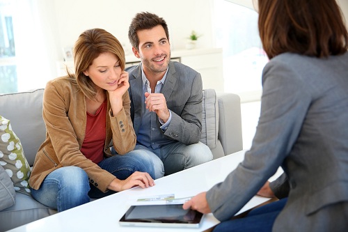First Meeting with a Lender: What to Expect